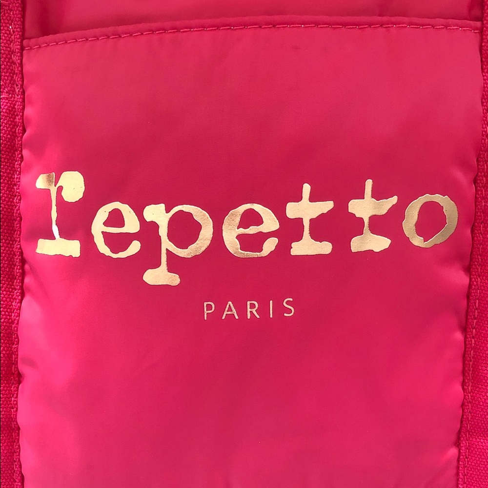 Repetto Raspberry Red Pink Super Puff Duffel Ballet Bag ๐ฉฐโฅ๏ธโฅ๏ธ๐๐๐๐โจโจ - Picture 5 of 9